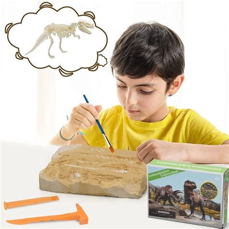 Dinosaur Fossil Digging Kit for Kids, Dig Up Dinosaurs Skeleton Set, Dino Fossil Dig Kit ...