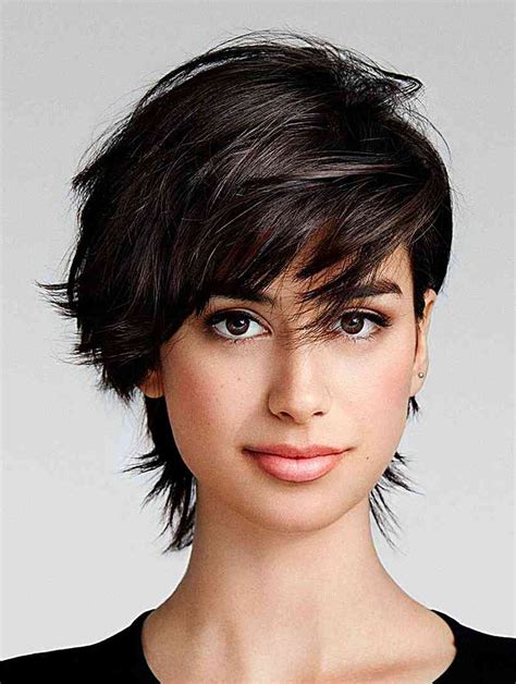 Short Black Wigs Wavy Boycuts Cropped Short Wigs For Women Short Pixie Wigs