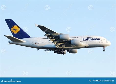 Lufthansa Airbus A380 Plane Taking Off, Close-up Editorial Photo - Image of airplanes, super ...