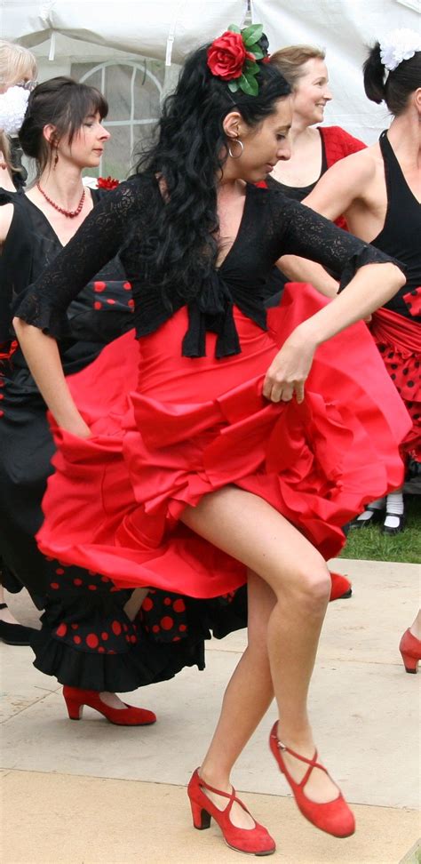 Flamenco | Dance | Fun | Flamenco dancing, Flamenco dancers, Flamenco