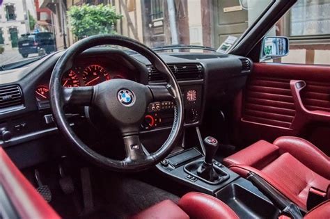 BMW e30 sports interior | Bmw e30, Bmw e30 interior, Bmw e30 cabrio