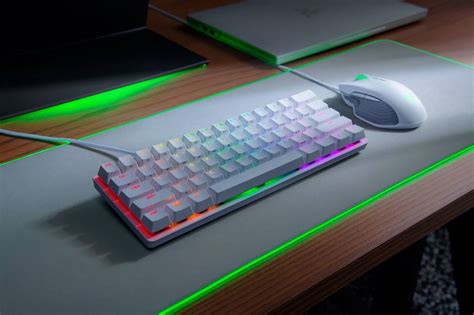 Razer reveals its first 60% keyboard, the Razer Huntsman Mini