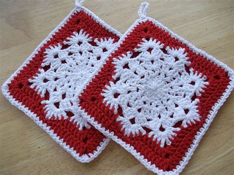 How to Crochet Snowflake Patterns? - 33 Amazing DIY Patterns for You - Patterns Hub