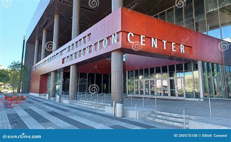 New Orleans Convention Center Editorial Stock Photo - Image of facade, design: 280575108