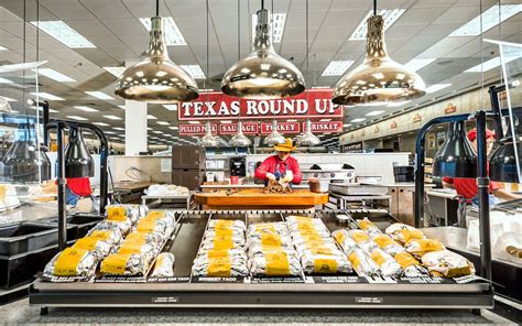 The New Buc-ee's Food Director Shares His Top 10 Road-Trip Snacks ...