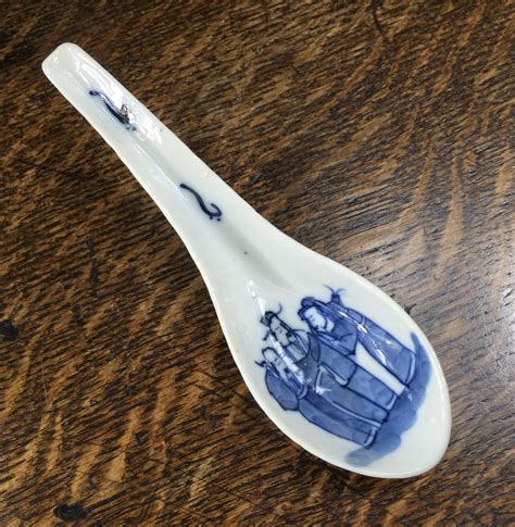 Chinese porcelain spoon, 19th century. – Moorabool Antique Galleries