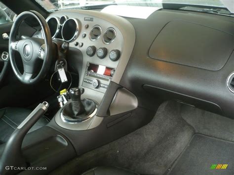 2007 Pontiac Solstice GXP Roadster interior Photo #53963270 | GTCarLot.com