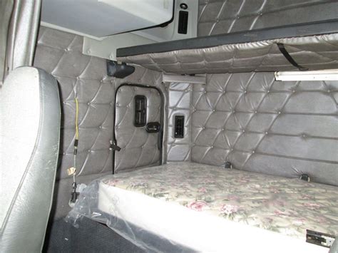 Freightliner Classic XL Truck Interior, Big Rig, Freightliner ...