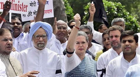 Congress leaders huddle at 10 Janpath, no end in sight to Parliament logjam | India News - The ...