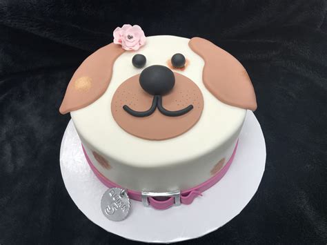 Dog themed birthday cake | Dog birthday cake, Puppy birthday cakes, Puppy cake