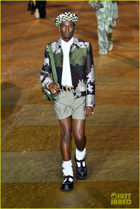 Photo: pharrell williams louis vuitton show 062 | Photo 4947575 | Just ...