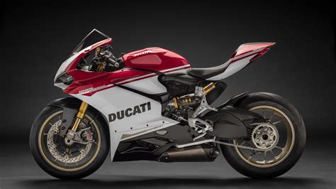 Ducati Unveils 1299 Panigale S Anniversario at WDW2016