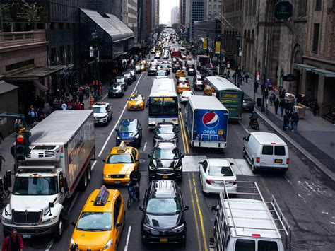 New York City Limits the Number of Ubers and Lyfts on Its Streets | WIRED