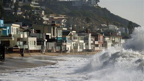 4.6-magnitude earthquake shakes greater Los Angeles; no reports of ...