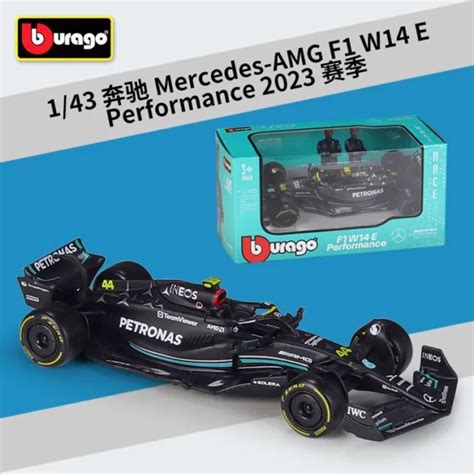 BBURAGO #44 LEWIS Hamilton Toys Mercedes-AMG F1 W14 E 1:43 Gifts Racing 2023 EUR 19,00 - PicClick FR