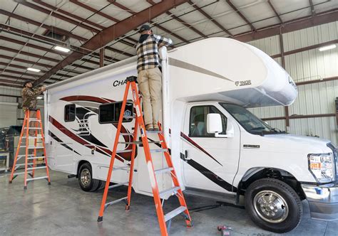 A Complete Guide to RV Awnings - Camping World Blog