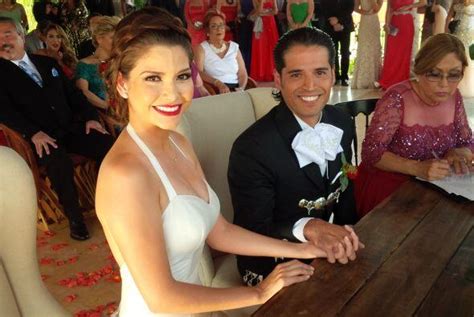 La boda de Ana Patricia y Luis Carlos - Univision