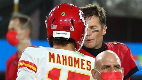 Tom Brady vs Patrick Mahomes: QB Comparison, Stats, Prediction for ...