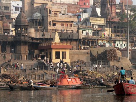 Manikarnika Ghat, Varanasi - India Travel Forum | IndiaMike.com