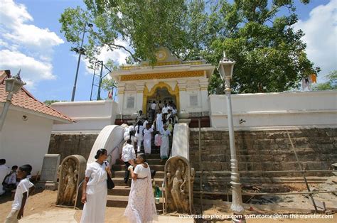 Sri Lankan Historical Places: Jaya Sri Maha Bodhi Sri Lanka