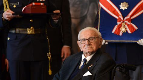 Nicholas Winton, "Britain's Schindler" of World War II, dead at 106 - CBS News