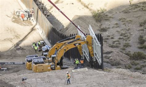 CBP Stops Border Wall Construction After Biden Order | The Epoch Times