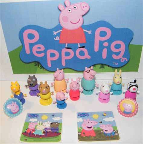 Peppa Pig Deluxe Party Favors 14 Set With 10 Figures, 2 Fun Rings ...