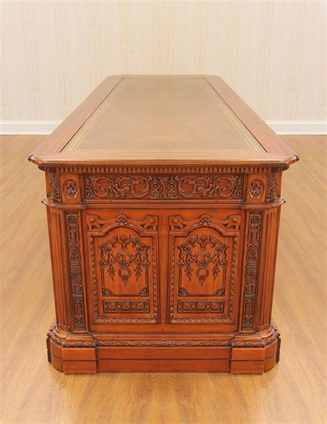 5ft Mahogany Presidential Resolute Office Desk | Mahogany Millworks