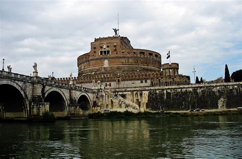 Stock Pictures: Rome castle or Castel Sant'Angelo - photographs and sketch