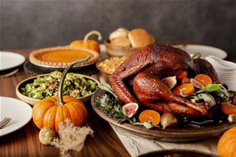 Where to Get Thanksgiving Takeout in Louisville | StyleBlueprint