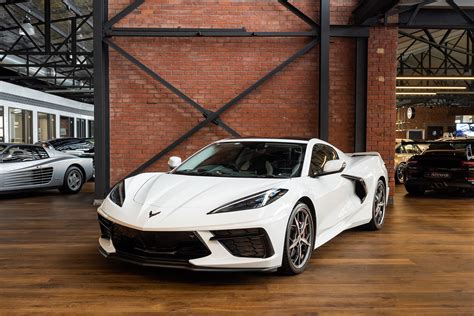 Chevrolet Corvette c8 White (4) - Richmonds