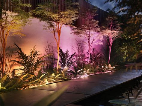 Philips Hue unveils new outdoor lights and switches | iMore