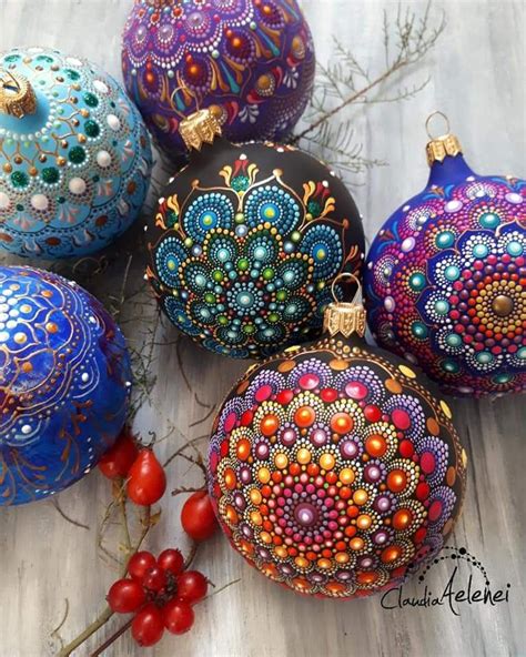 Pin by Martha Eugenia on Christmas Mandala | Painted christmas ...