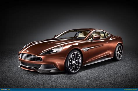 AUSmotive.com » Aston Martin Vanquish revealed