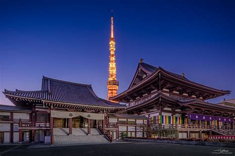 Zojoji Temple with Tokyo Tower | A scenery of twilight time … | Flickr