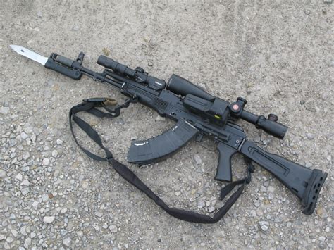 Iran buys Russian AK-103 Kalashnikov assault rifles