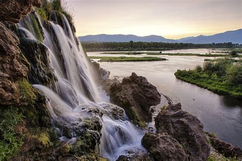 10 No-Hike, Roadside Waterfalls in Idaho