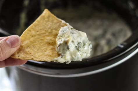 Crock Pot Spinach and Artichoke Dip - The Farmwife Cooks