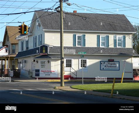 Magnolia Family Restaurant Stock Photo - Alamy