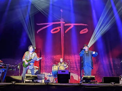 Toto Concert & Tour History (Updated for 2022 - 2023) | Concert Archives