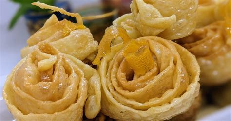 Moroccan Sweet Fried Pastry aka: Fijuelas, Fazuelos, Deblas, Fejouela