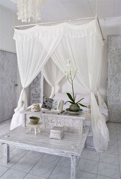 Diy Canopy Bed Curtains : 20 Magical DIY Bed Canopy Ideas Will Make You Sleep ... / Bed canopy ...