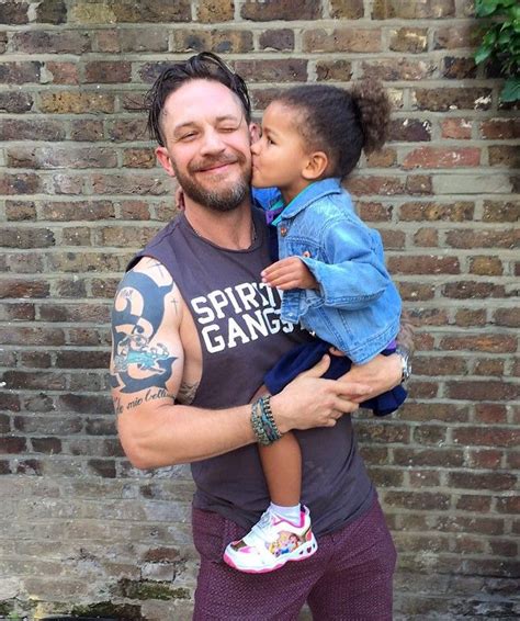 Pin by A.F. on Tom hardy | Tom hardy hot, Tom hardy, Celebrity dads