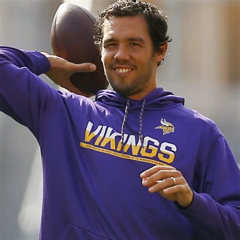 Report: Vikings Believe Sam Bradford Will Return from Knee Injury for ...