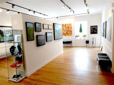 Why Artists are Flocking to Niagara