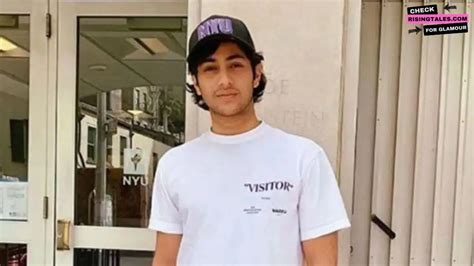 Agastya Nanda Biography, Age, Height, Girlfriend, Net Worth, Career ...