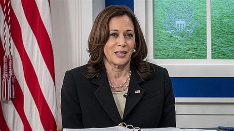 Kamala Harris Gives ‘View’ Interview Backstage After Hosts Get Covid ...