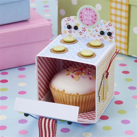 5 Creative Cake Packaging Design