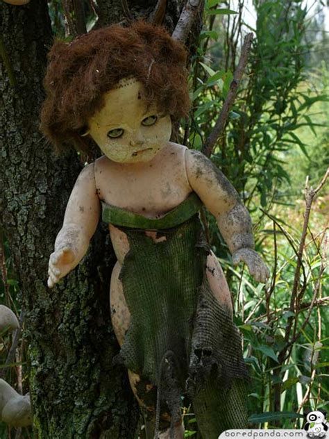 Creepy Island of the Dolls (19 Pics) | Bored Panda