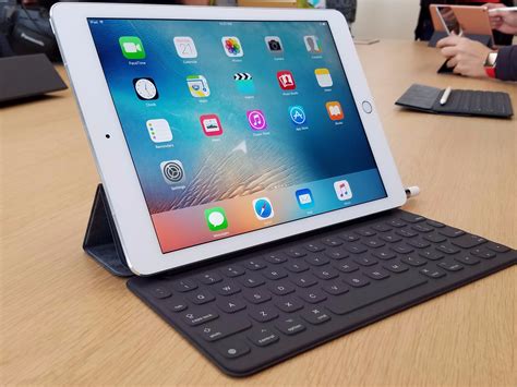 The 7 best iPad accessories you can buy right now - Business Insider